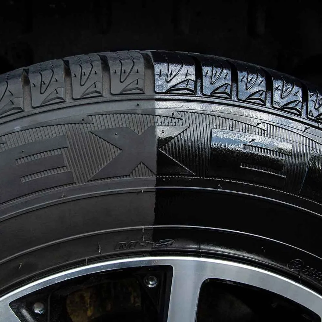 Meguiar’s NXT Generation Insane Shine Tire Spray (15 oz) G13115 – Extreme High-Gloss Tire Shine with UV Protection 01